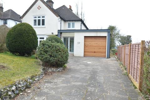 5 bedroom detached house to rent, Selcroft Road, Purley, Surrey, CR8