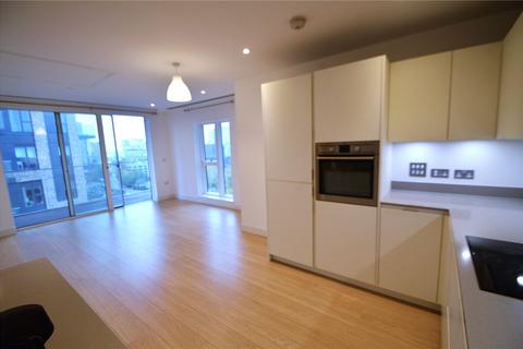 2 bedroom apartment to rent, Cherry Orchard Road, Croydon, CR0