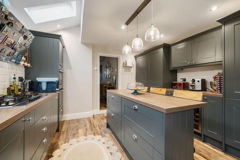 90 Pretoria Road, Romford, RM7 7AT
