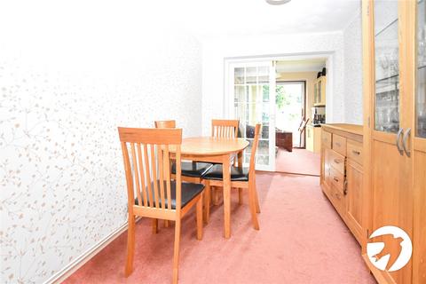 24 The Vyne, Bexleyheath, DA7 6DZ