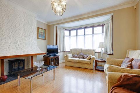 3 bedroom semi-detached house for sale, Links Side, Enfield