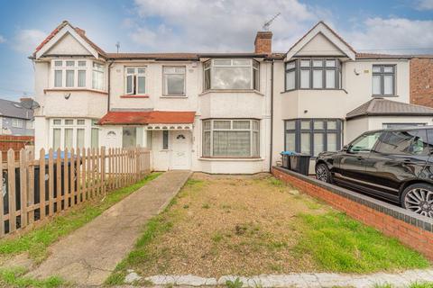 3 bedroom terraced house for sale, Ulster Gardens, London, N13