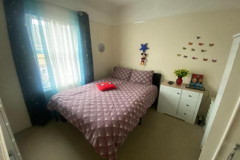 6 Five Ash Road, Gravesend, DA11 0RE