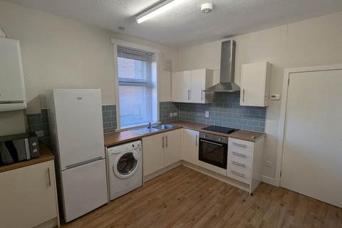 2 bedroom flat to rent, 7A Fyffe Street, Dundee,