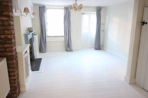 2 bedroom property to rent, Queen Street, Lydney GL15