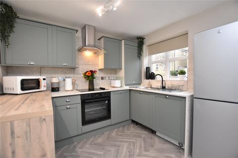 2 bedroom semi-detached house for sale, Woodend Crescent, Shipley, West Yorkshire