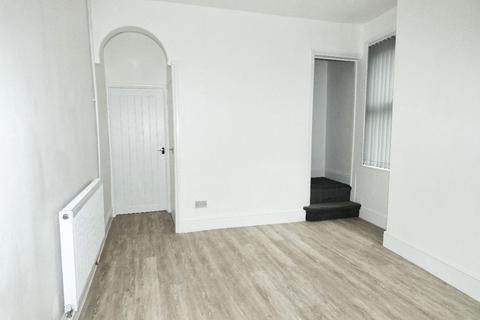 3 bedroom terraced house to rent, Lower Mayer Street