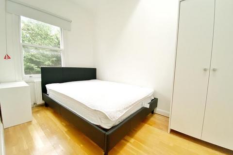 1 bedroom flat to rent, Belsize Road, South Hampstead