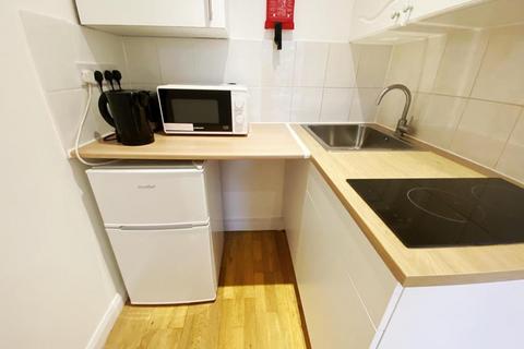 1 bedroom flat to rent, Belsize Road, South Hampstead