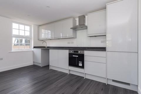 1 bedroom apartment for sale, Eridge Road, Crowborough