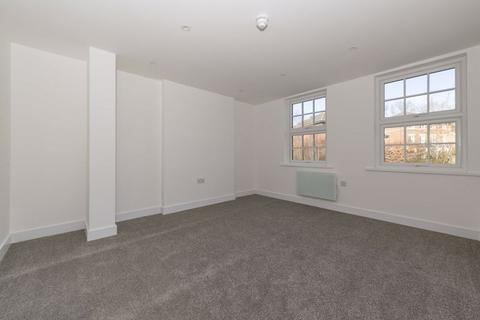 1 bedroom apartment for sale, Eridge Road, Crowborough