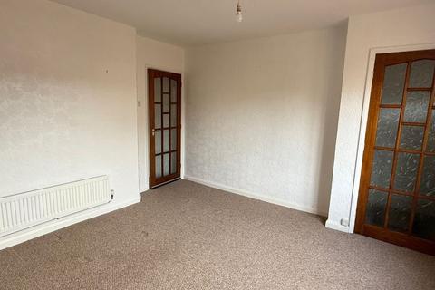 2 bedroom semi-detached house to rent, Blewitt Street, Pensnett, Dudley DY5