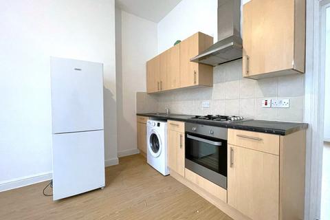 1 bedroom apartment to rent, Tulse Hill