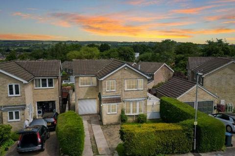 4 bedroom detached house for sale, Sandholme Drive, Ilkley LS29