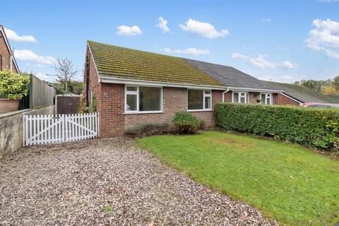 2 bedroom semi-detached bungalow for sale, 6 Callow End, Ledbury, Herefordshire, HR8