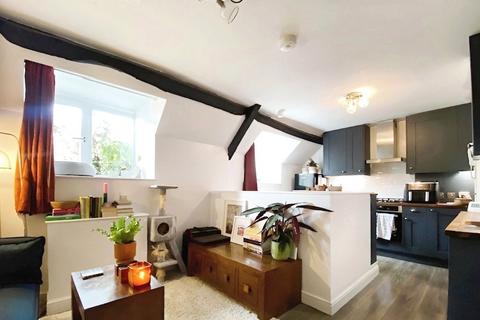 Unit 3, The Vortex Inn Cirencester Road, Fairford, GL7 4BS