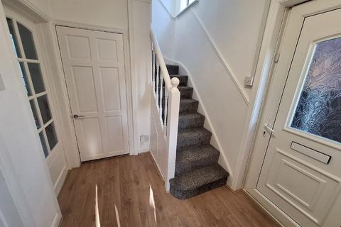 4 bedroom semi-detached house to rent, Fog Lane, Manchester