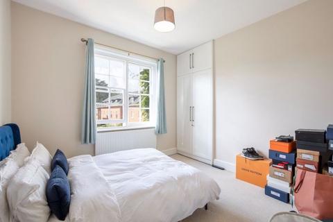 1 bedroom apartment for sale, The Stables, Hertford SG13