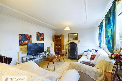 22 Oak Croft, Birmingham, B37 5AU