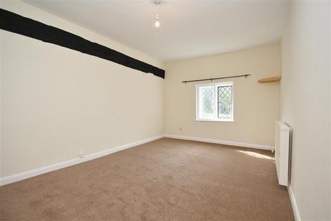 1 bedroom apartment to rent, West Drive, Reading RG10