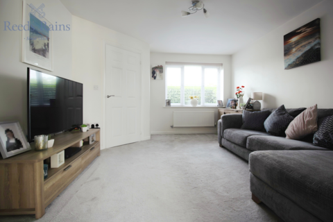 3 bedroom semi-detached house for sale, Alder Road, Leeds LS14