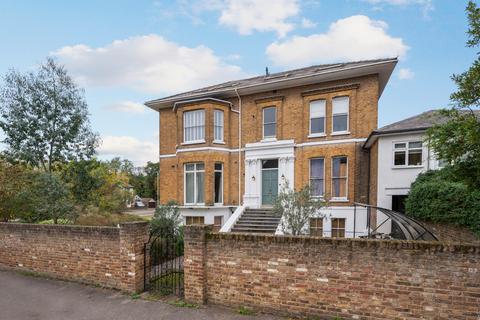 1 bedroom apartment for sale, Surbiton Hill Park, Surbiton KT5