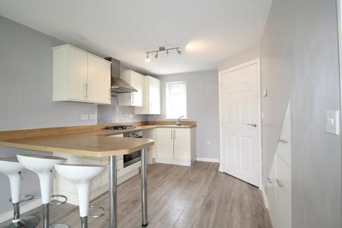 3 bedroom semi-detached house to rent, Langbar Approach, West Yorkshire LS14