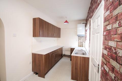 2 bedroom terraced house to rent, Wark Street, Durham DH3