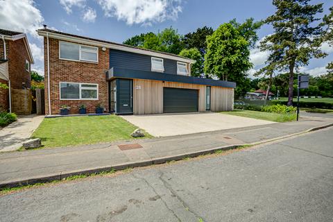 5 bedroom detached house for sale, Willow Close, Hertfordshire CM23