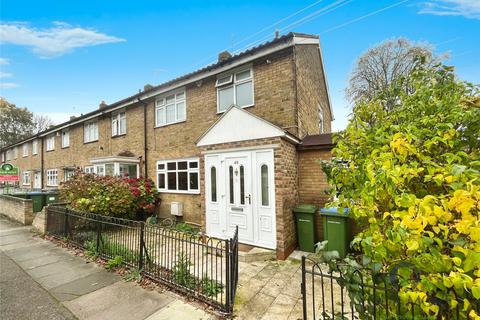 4 bedroom end of terrace house for sale, Godstow Road, London SE2