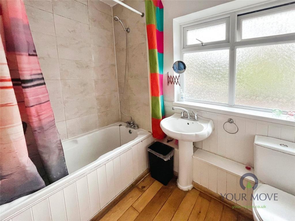 Upstairs Bathroom