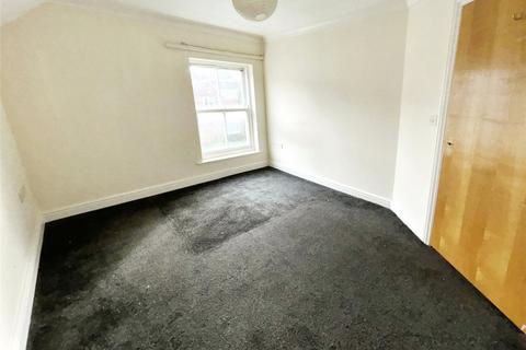 3 bedroom flat for sale, Nunnery Fields, Kent CT1