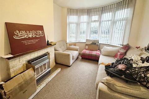 3 bedroom semi-detached house to rent, Kingswinford Road, West Midlands DY1