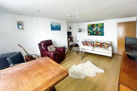 1 bedroom flat for sale, Eversfield Place, East Sussex TN37