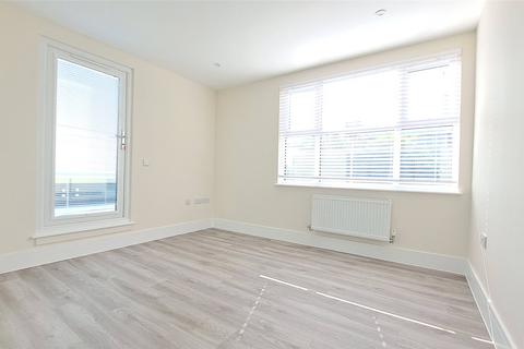 2 bedroom flat to rent, Archery Road, East Sussex TN38