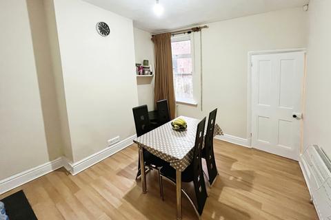 2 bedroom terraced house for sale, Bisley Street, Leicestershire LE3