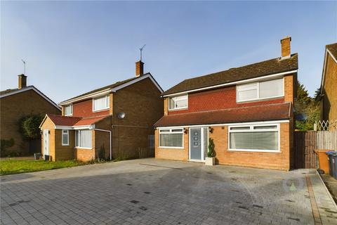 4 bedroom detached house for sale, Cumberland Close, Northampton NN3