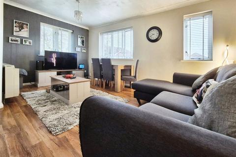 2 bedroom maisonette for sale, Wilson Avenue, Kent ME1