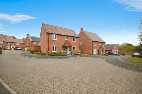 4 bedroom detached house for sale, Hart Drive, Swadlincote DE12