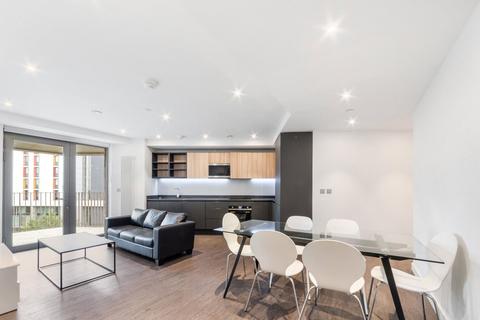 2 bedroom apartment to rent, Royal Dock West, 12 Western Gateway, London, E16