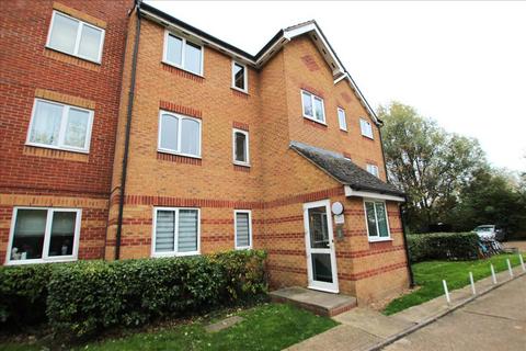 1 bedroom flat to rent, Bream Close, Tottenham, London, N17