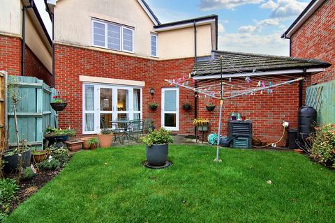 3 bedroom detached house for sale, Hawthorne Lane, Coventry CV4