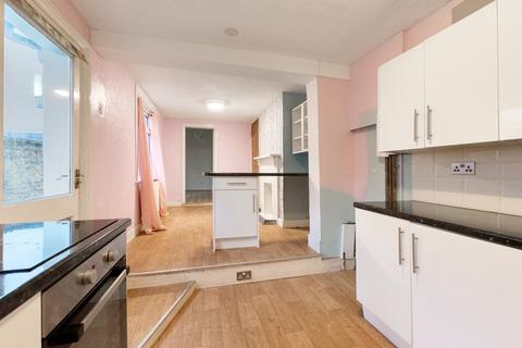 12 Devonshire Road, Bexleyheath, DA6 8DS