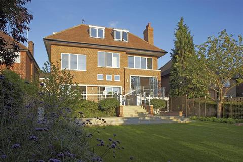 6 bedroom detached house for sale, Church Mount, N2