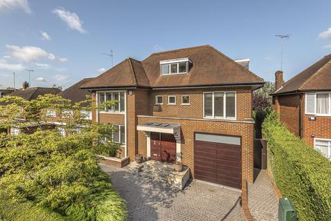 6 bedroom detached house for sale, Church Mount, N2