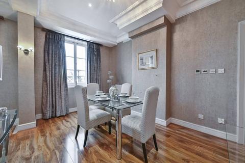 2 bedroom flat to rent, Spring Gardens, St James's, London, SW1A