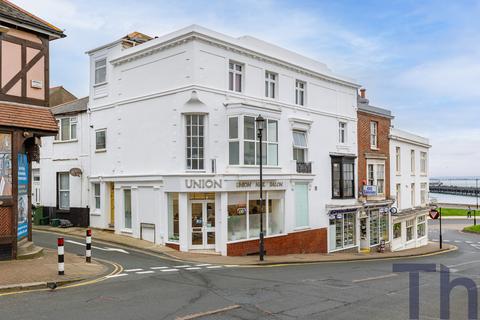 1 bedroom flat for sale, 78 Union Street, Ryde PO33