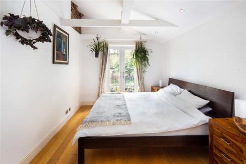 4 bedroom terraced house for sale, Alderney Road, Stepney, London, E1