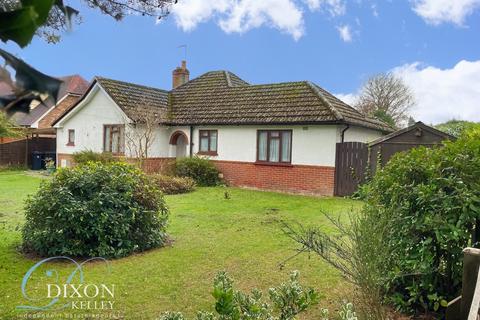 3 bedroom bungalow for sale, Belle Vue Grove, West Moors, Ferndown, Dorset, BH22