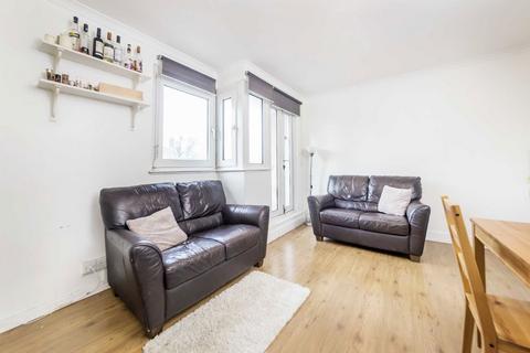 4 bedroom flat to rent, Hunton Street, London E1